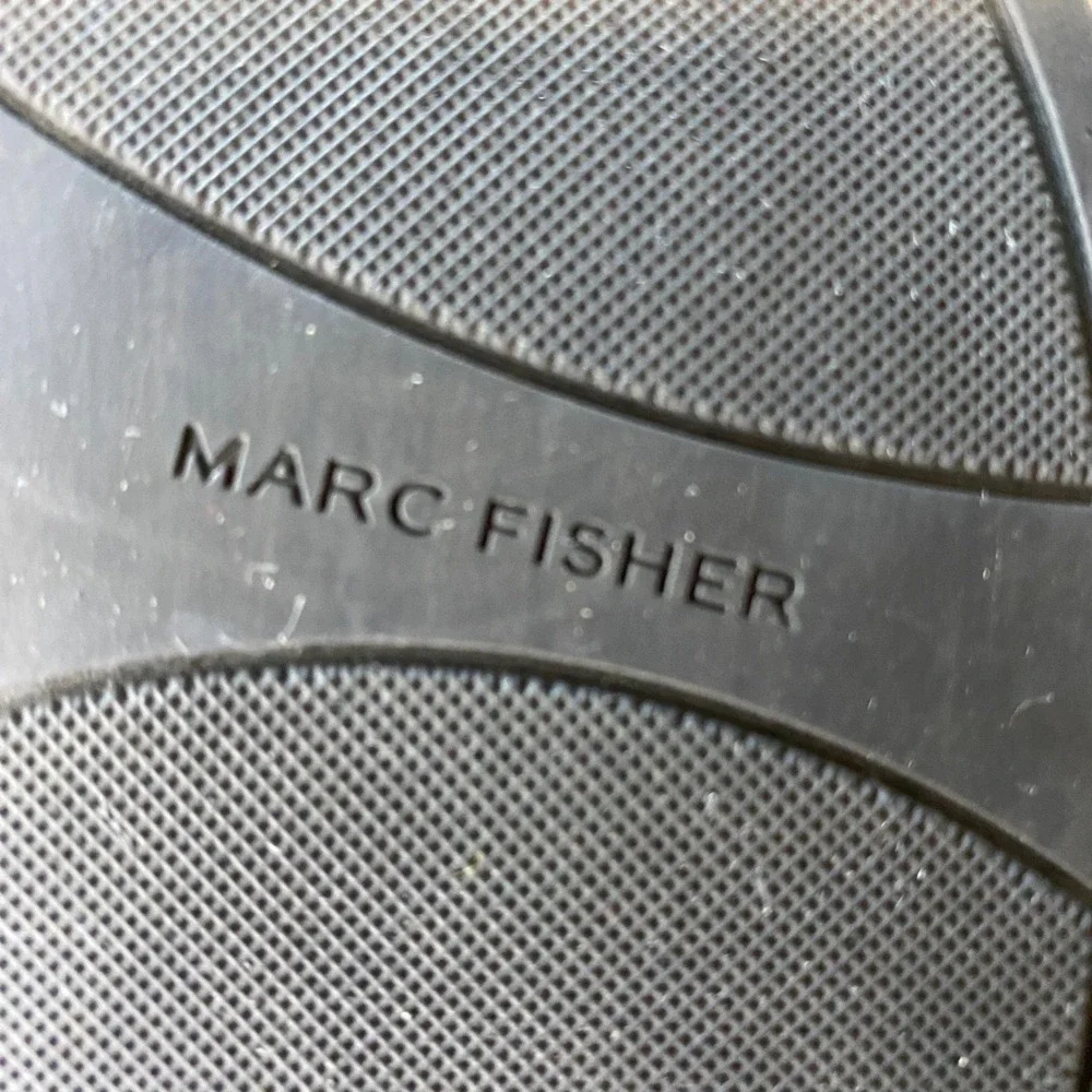 Marc Fisher Black Leather Studded Square Toe Flat Slide Sandals Silver Studs 8M